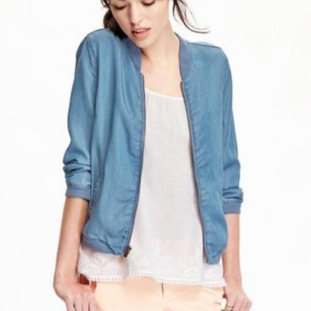 BNWOT $49 OLD NAVY Chambray Bomber Jacket